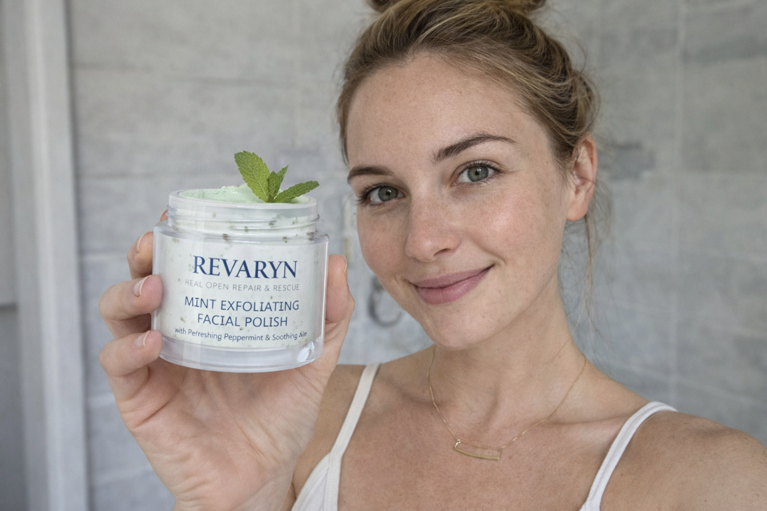 Mint Exfoliating Face Polish – Smooth & Glow Scrub